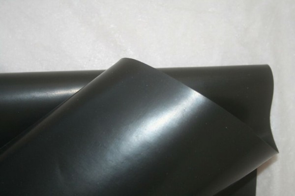 
                為什么商用橡膠板的銷售量與日俱增？
            