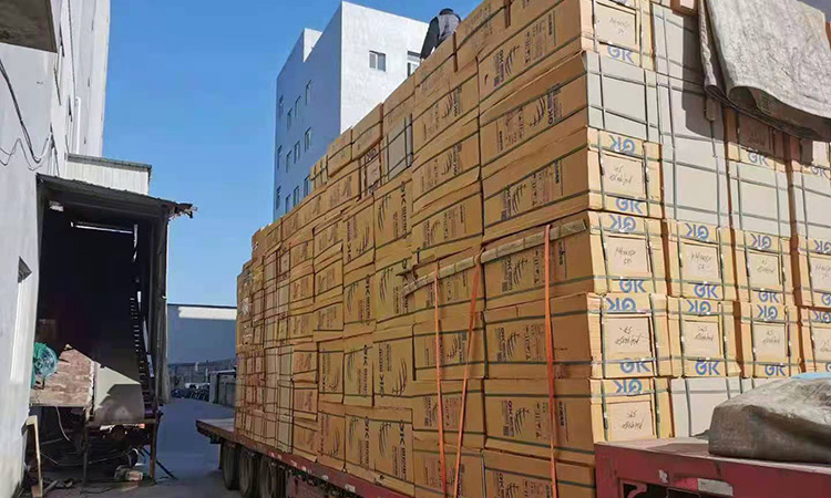 不銹鋼配電箱已發(fā)貨，各地批發(fā)商請(qǐng)接駕！